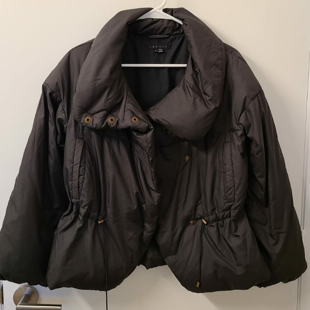 Theory Puffer Jacket/ Coat